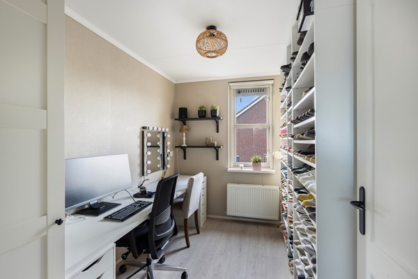 Bernhardstraat 1, Heinenoord-35.jpg